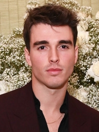 کوری میلکرست