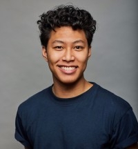 جولیان یانگ