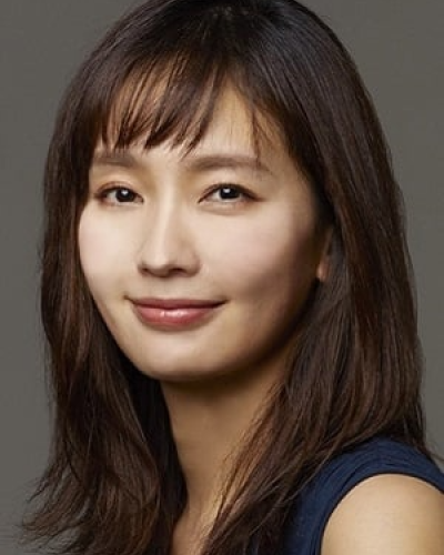 یوری ناکامورا