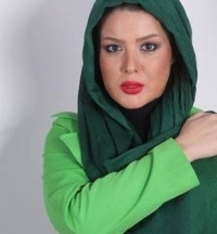 نازنین کریمی