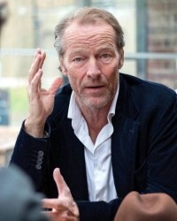 ایان گلن - Iain Glen