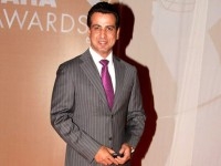رونیت روی - Ronit Roy