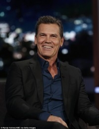 جاش برولین جاش برولین