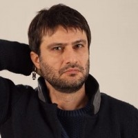 شهرام حقیقت‌دوست