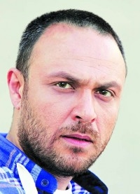 علیرضا کمالی