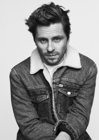 سوریر گودناسون