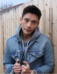 منی جاسینتو - Manny Jacinto
