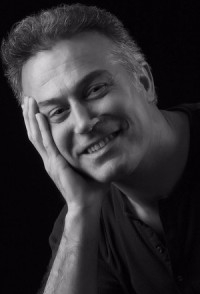 دانیال حکیمی