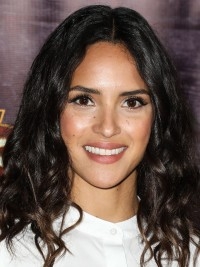 آدریا آریونا - Adria Arjona