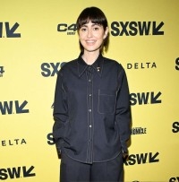 حنا پیرل آت