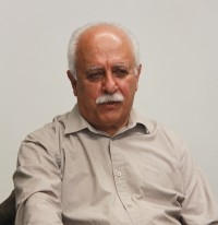 داریوش آشوری