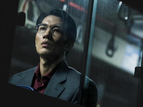 قسمت ۱: غریبهها