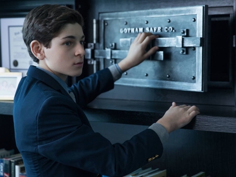 سندان یا چکش