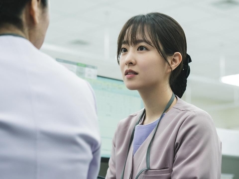 قسمت ۴: بیگانگان