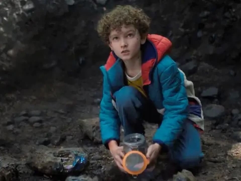 کاملاً بیدلیل