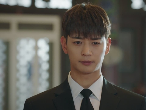 من می خواهم به شما نزدیک تر شوم