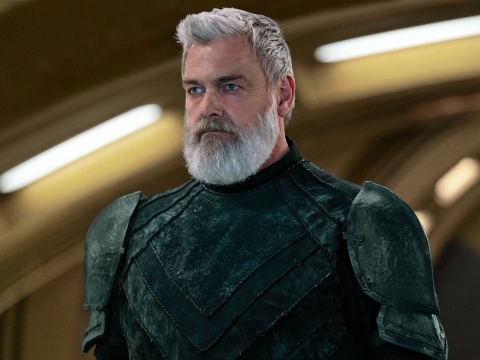 بخش شش: دوردست