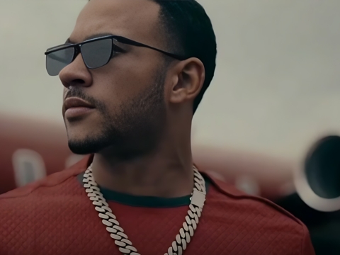 رقابت با غول‌ها