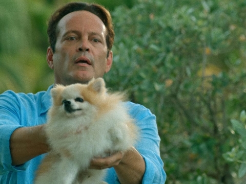 تو واقعاً نمیخواهی این توله سگ دوستداشتنی را بکشی.