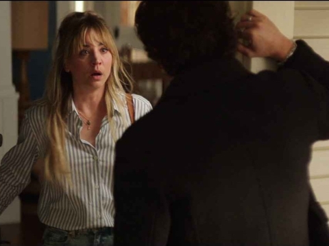 زنان در حال غرق شدن