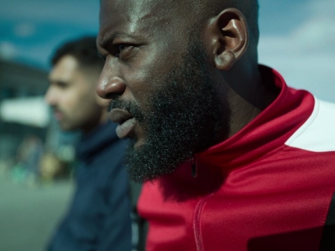 دوستان و خانواده