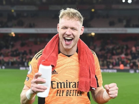 ادامه دادن بازی