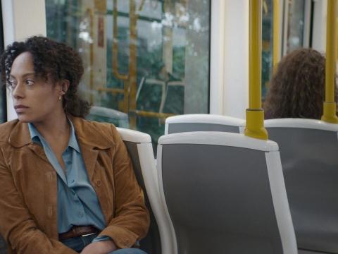 با تو یا بی‌تو